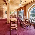 ベッド・アンド・ブレックファスト Gletscherblick 4*
